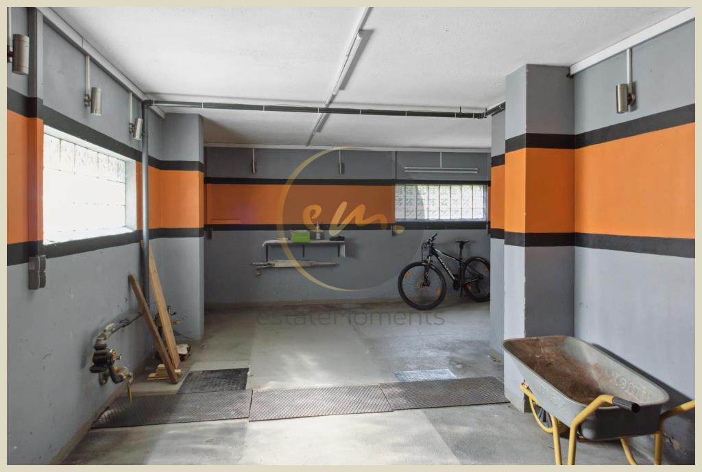 Garage (Souterrain)