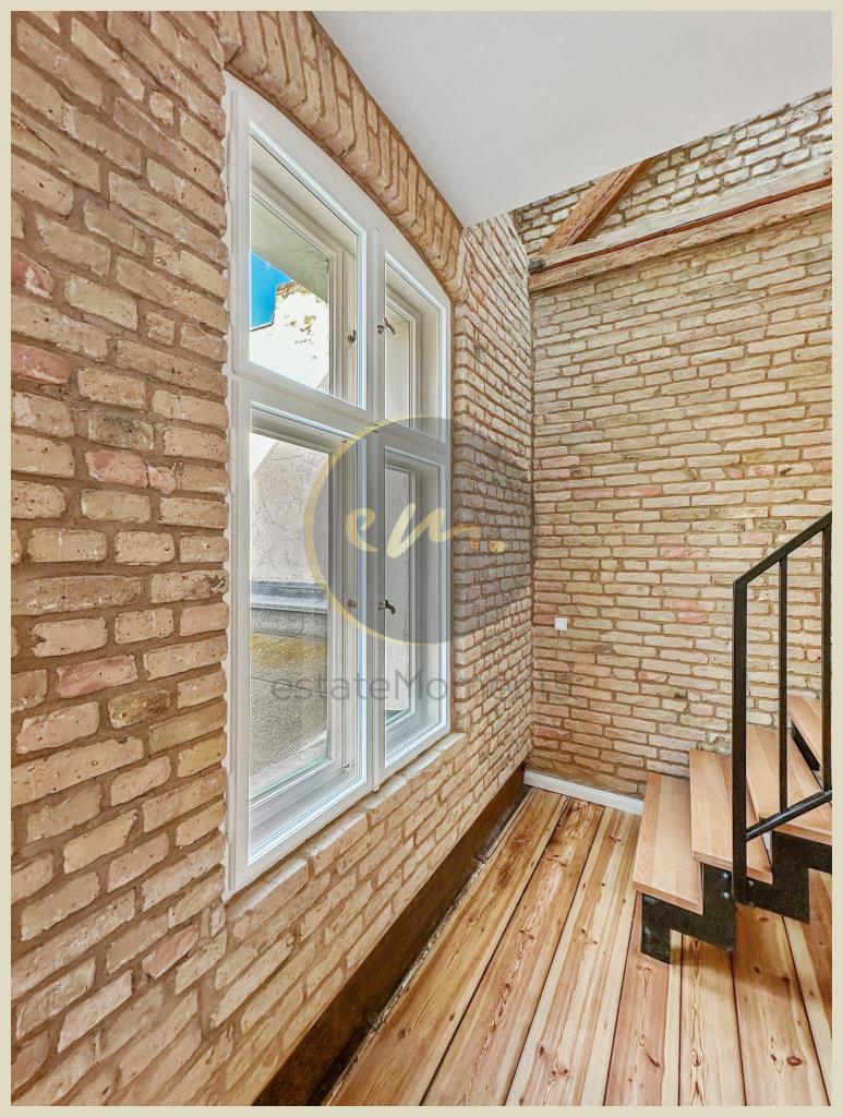 Treppe (OG)