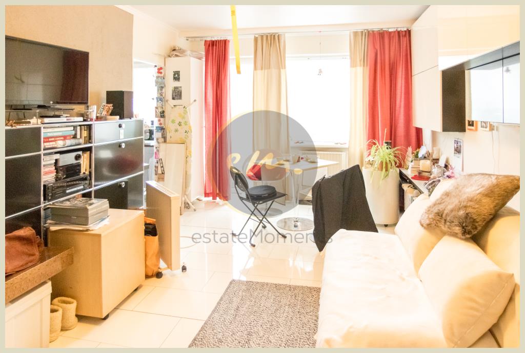 Berlin - Etagenwohnung in Grunewald mit Balkon in Südostausrichtung