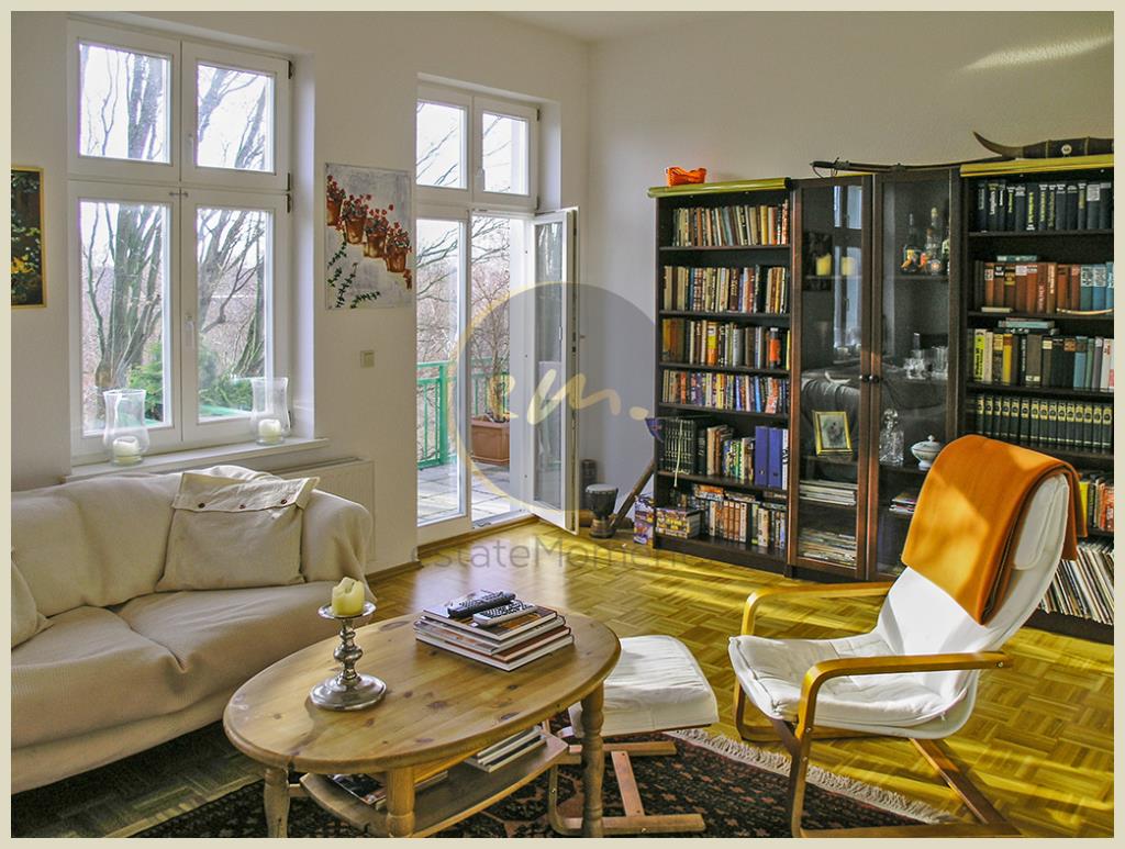 Berlin - Sanierte Altbau-Wohnung mit attraktivem Grundriss...