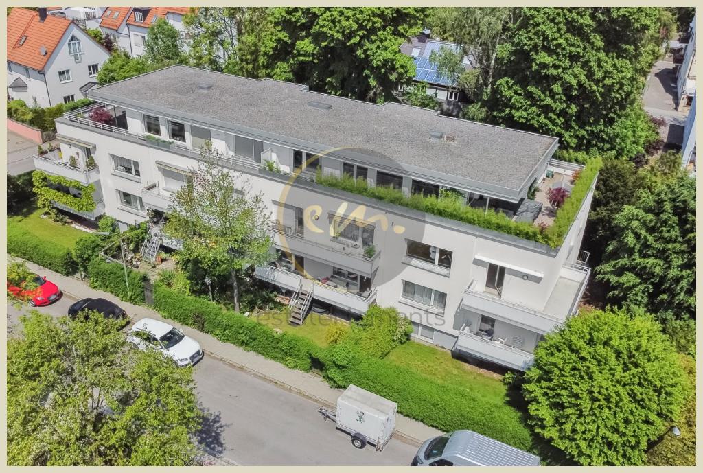 München - Käuferprovisionsfrei: Top Lage, umfassend modernisiert und gut ausgestattet, Südbalkon...